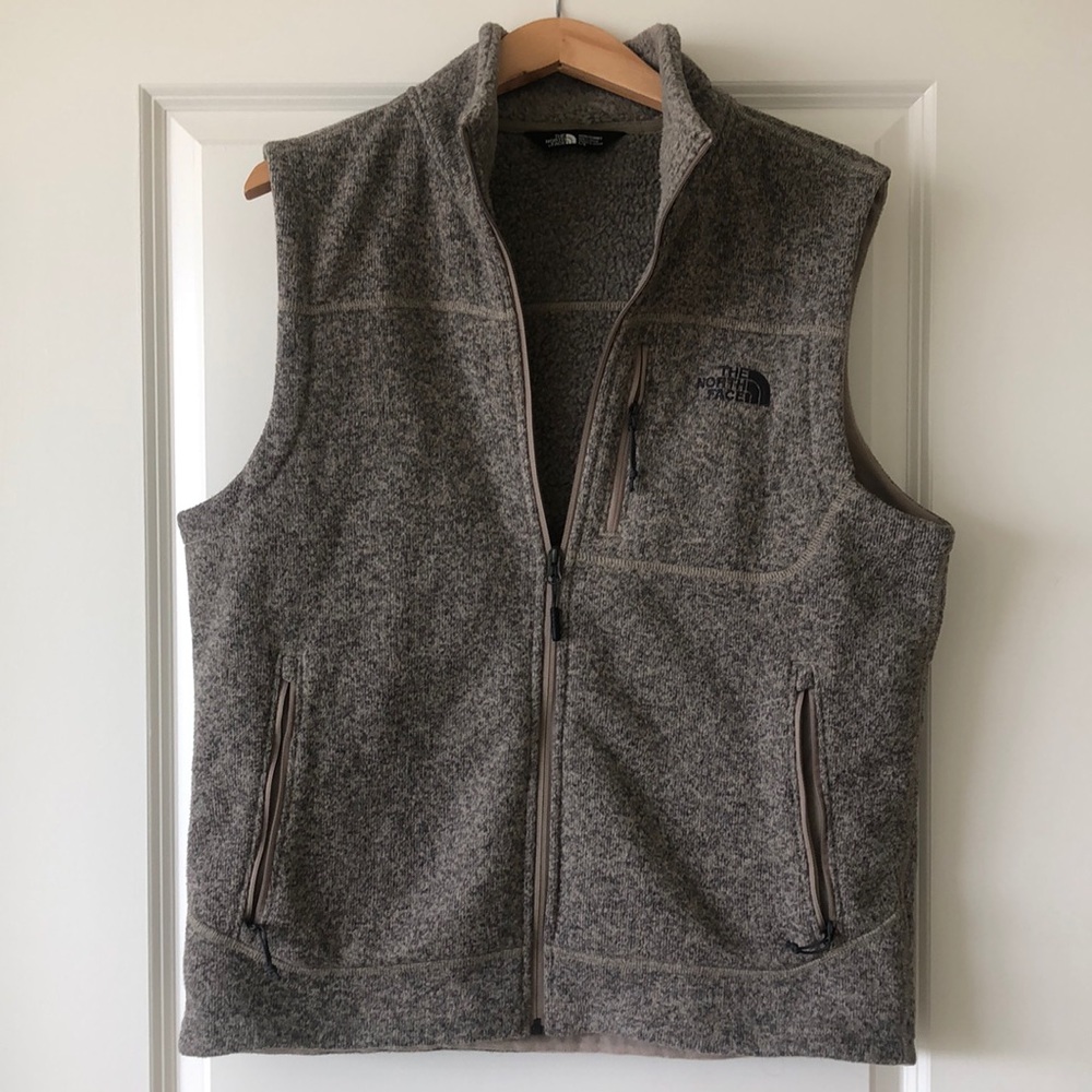 Men’s North Face Vest